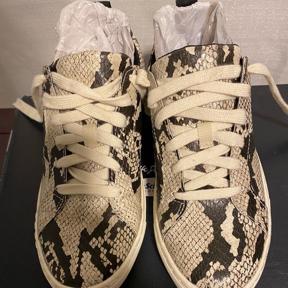 WOMENS snake print shoes - Picture 2 of 7